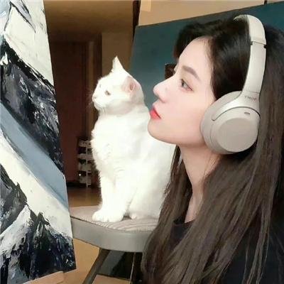 出水红莲